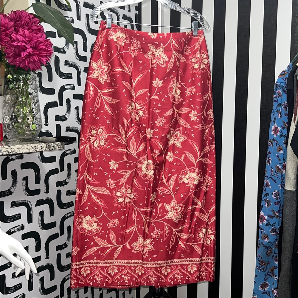 #305 Talbots floral long pencil skirt
